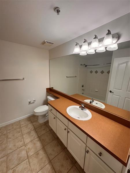 Image 13 of 15 For 2042 Alta Meadows Ln  1710