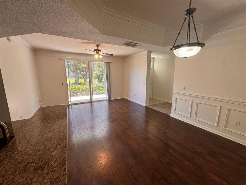 Image 5 of 15 For 2042 Alta Meadows Ln  1710