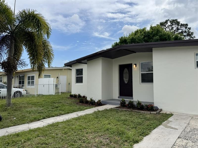 Details for 1218 13th Ct, Fort Lauderdale, FL 33311