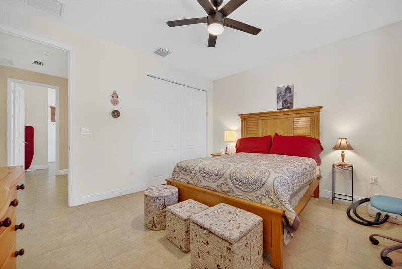 Image 39 of 55 For 18203 152nd Pl