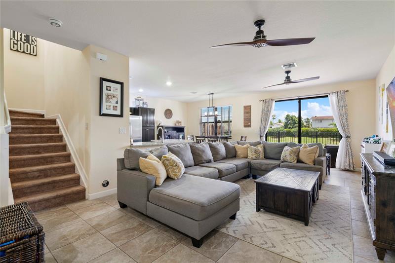 Image 14 of 44 For 5612 58th Ln