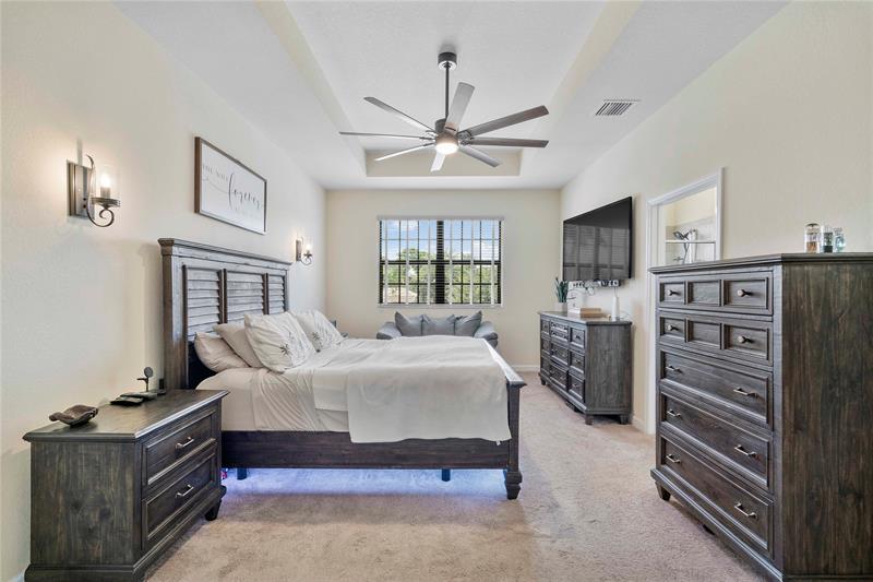 Image 21 of 44 For 5612 58th Ln