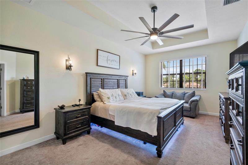 Image 22 of 44 For 5612 58th Ln