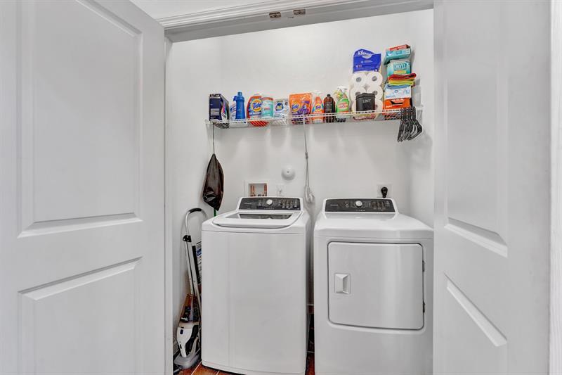 Image 29 of 35 For 4029 11th St  4029