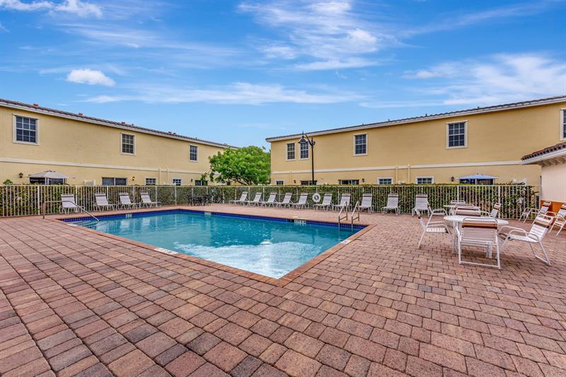 Image 34 of 35 For 4029 11th St  4029