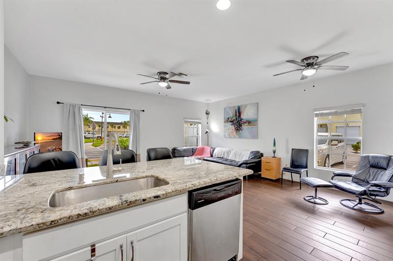 Image 9 of 35 For 4029 11th St  4029