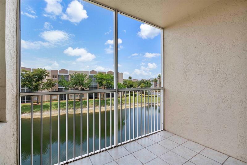 Image 14 of 19 For 9537 Weldon Cir  I309