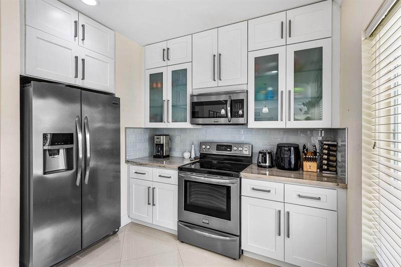 Image 10 of 27 For 4675 12th Pl  4675