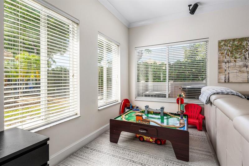 Image 12 of 27 For 4675 12th Pl  4675
