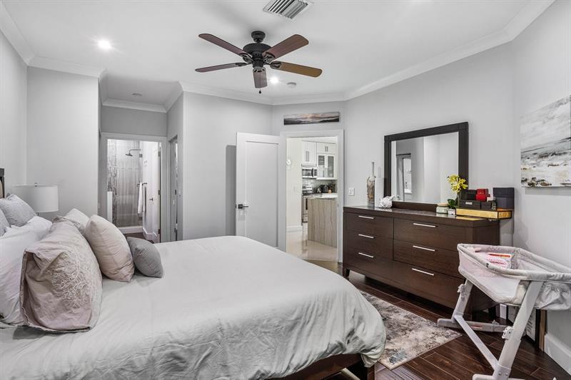 Image 17 of 27 For 4675 12th Pl  4675
