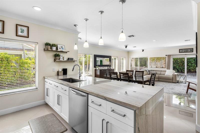 Image 9 of 27 For 4675 12th Pl  4675