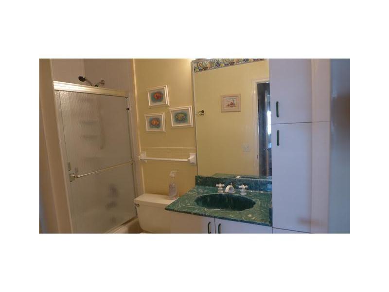 Image 10 of 16 For 1851 62nd St  523