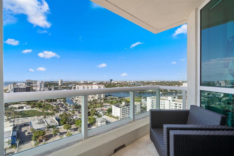 Image 12 of 40 For 101 Fort Lauderdale Beach Blvd  2107