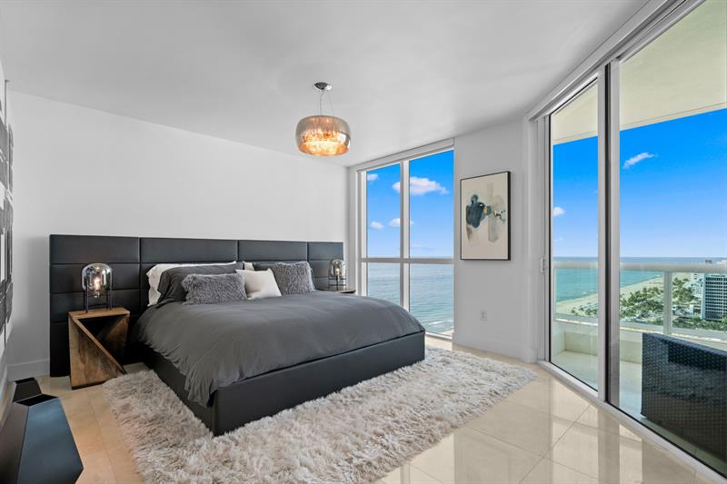 Image 9 of 40 For 101 Fort Lauderdale Beach Blvd  2107