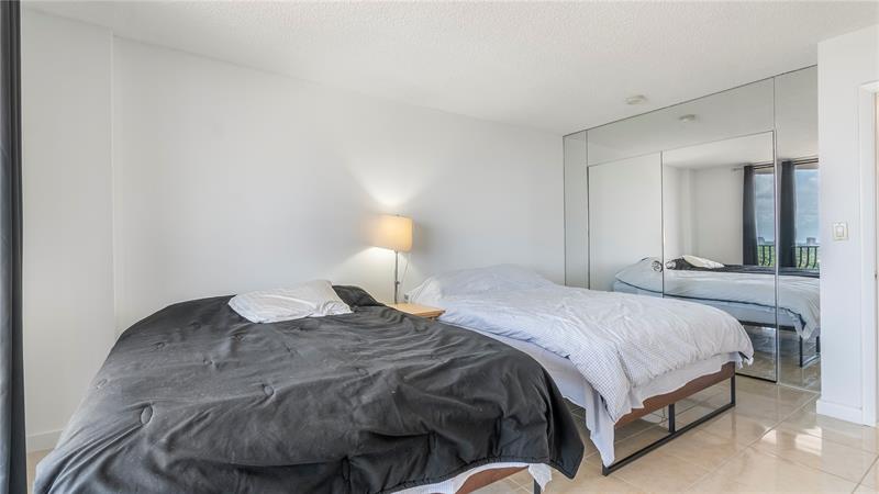 Image 12 of 42 For 8877 Collins Ave  1107
