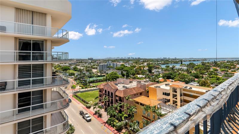 Image 27 of 42 For 8877 Collins Ave  1107