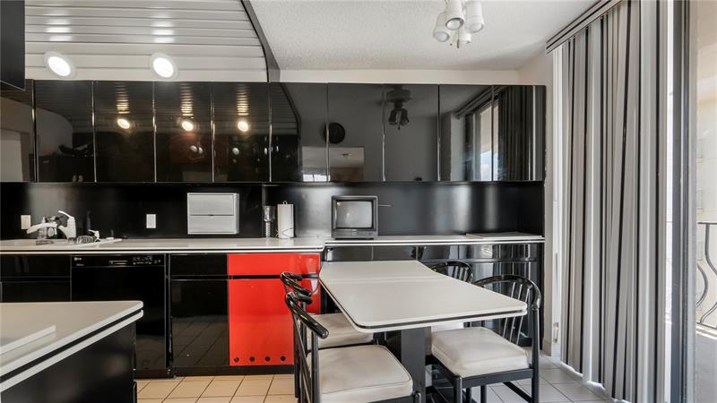 Image 33 of 42 For 8877 Collins Ave  1107