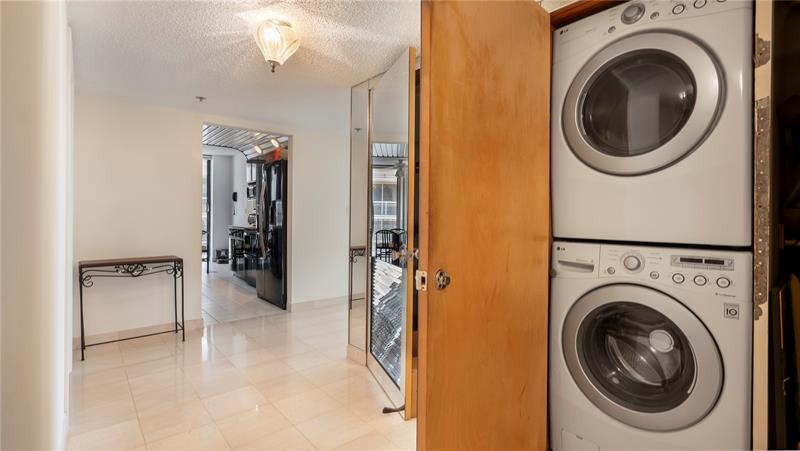 Image 37 of 42 For 8877 Collins Ave  1107