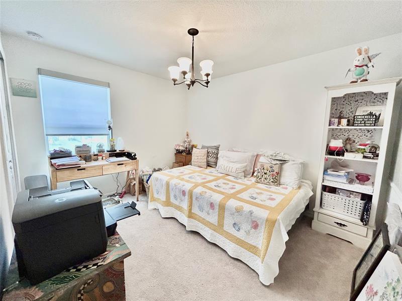 Image 22 of 32 For 5255 Oaklandlake Circle
