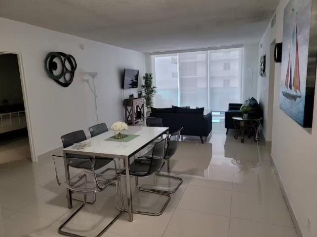 Image 13 of 22 For 4001 Ocean Dr  9n