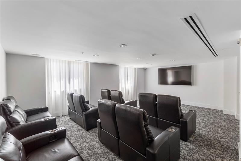 Image 20 of 68 For 100 Federal Hwy  938