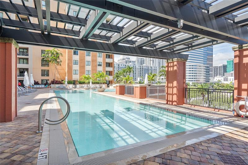 Image 55 of 68 For 100 Federal Hwy  938