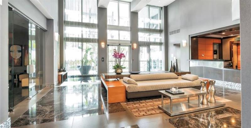 Image 2 of 35 For 9401 Collins Ave  402