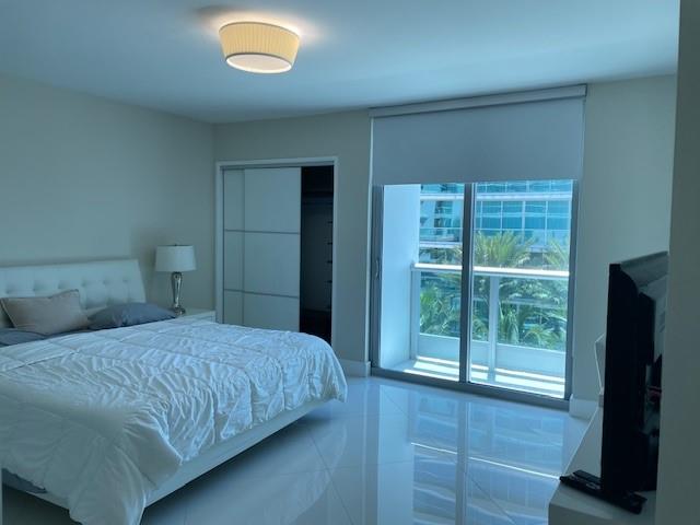 Image 30 of 35 For 9401 Collins Ave  402