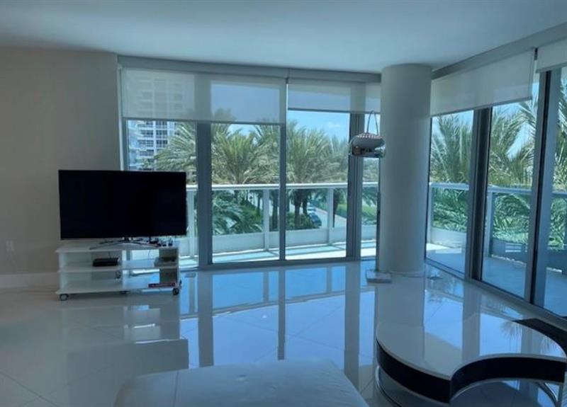 Image 9 of 35 For 9401 Collins Ave  402