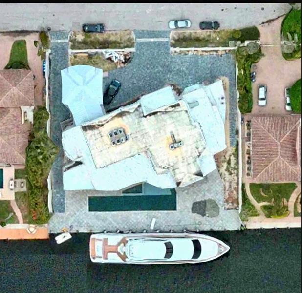 Image 9 of 21 For 4 Pelican Dr