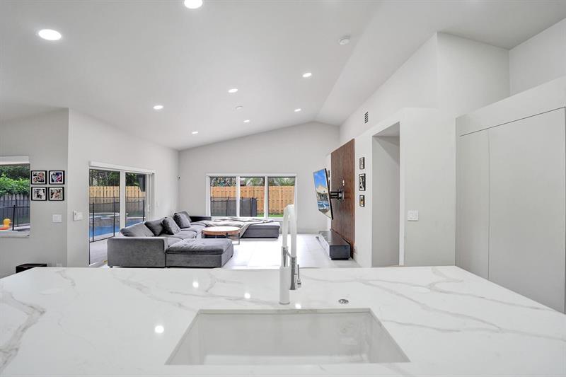 Image 14 of 38 For 2662 Abiaca Cir