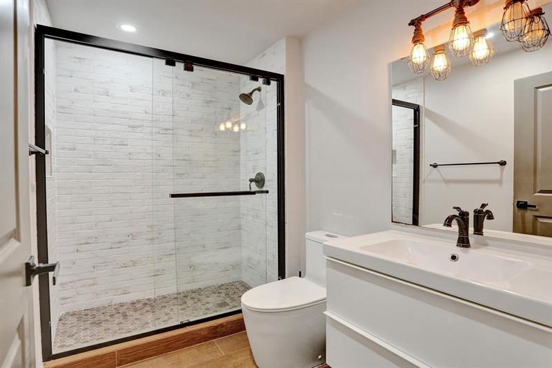 Image 33 of 38 For 2662 Abiaca Cir