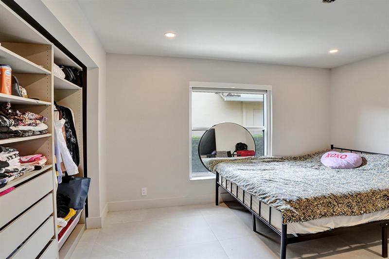 Image 34 of 38 For 2662 Abiaca Cir