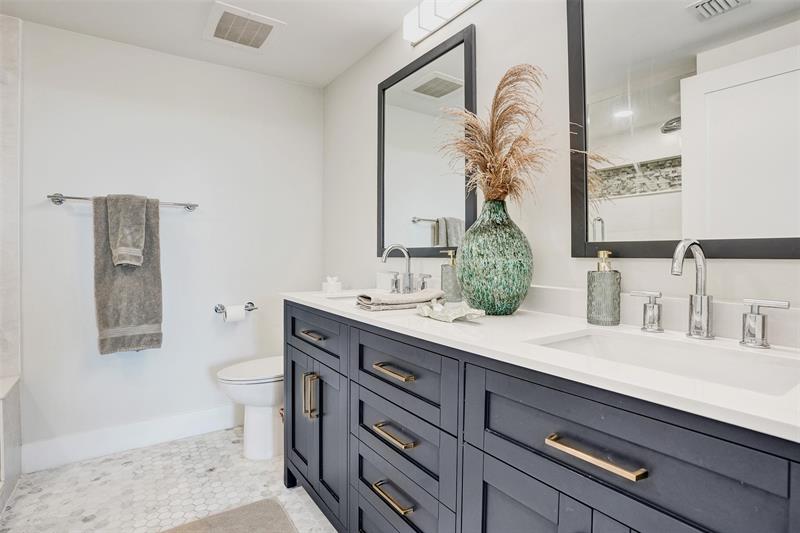 Image 14 of 39 For 700 Boynton Beach Blvd  406