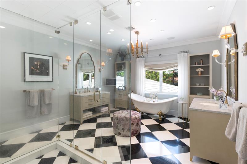 Image 49 of 79 For 15 Pelican Dr