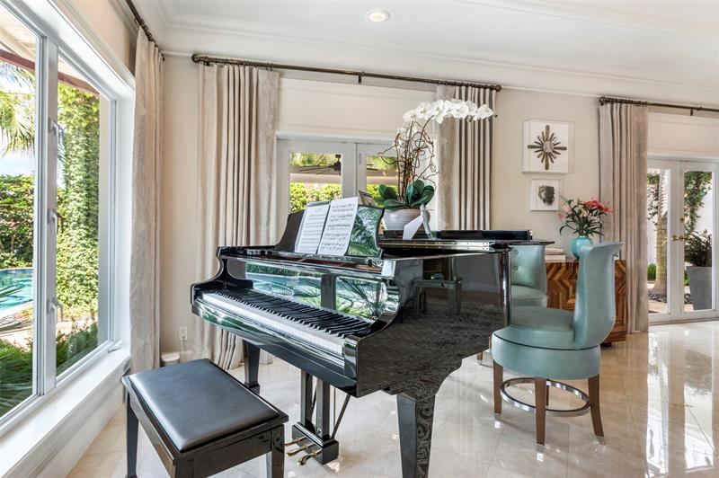 Image 56 of 79 For 15 Pelican Dr