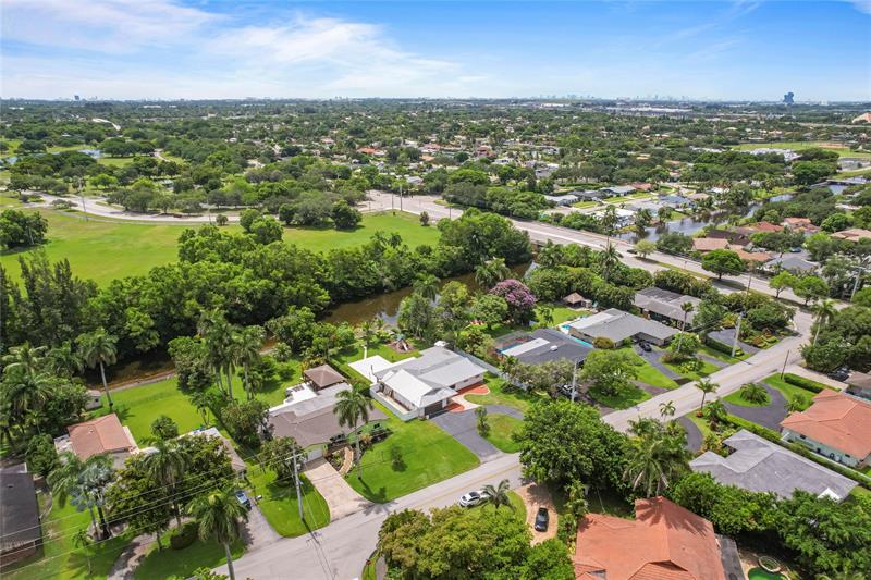 Image 63 of 63 For 1120 Tropical Way