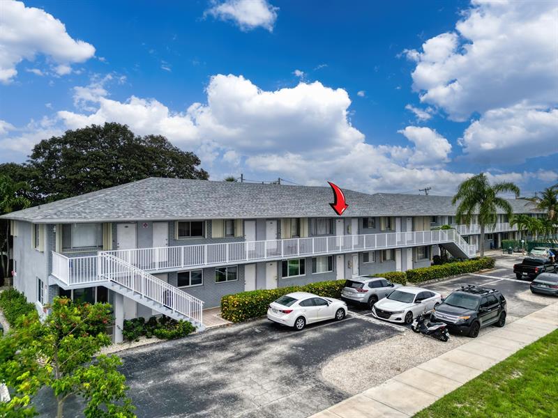Image 10 of 28 For 2175 56 St  203