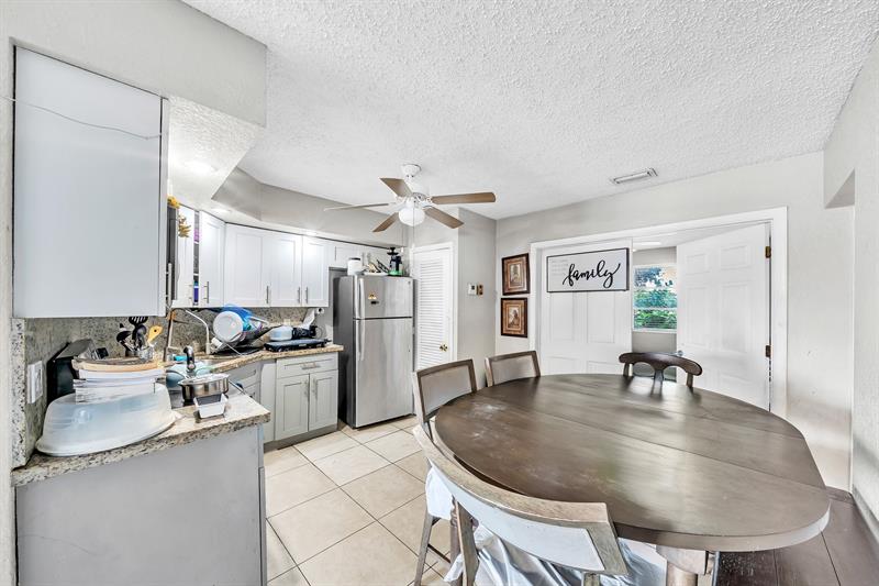 Image 17 of 28 For 2175 56 St  203