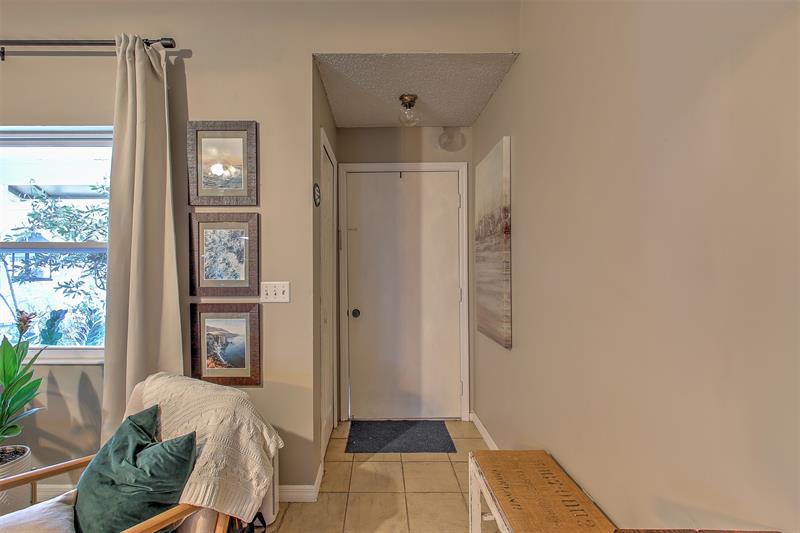 Image 10 of 59 For 1405 Auburn Green Loop