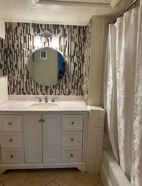 Image 11 of 17 For 659 Oakland Park Blvd  103 C