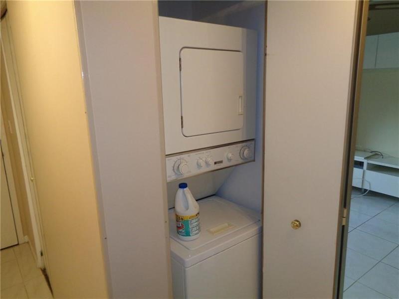 Image 24 of 27 For 2900 42nd Ave  A505