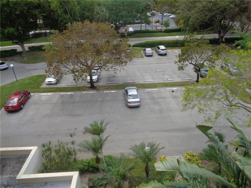 Image 25 of 27 For 2900 42nd Ave  A505