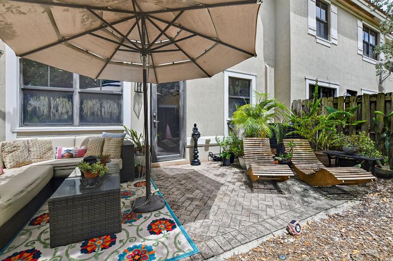 Image 27 of 70 For 8451 Blue Cove Way