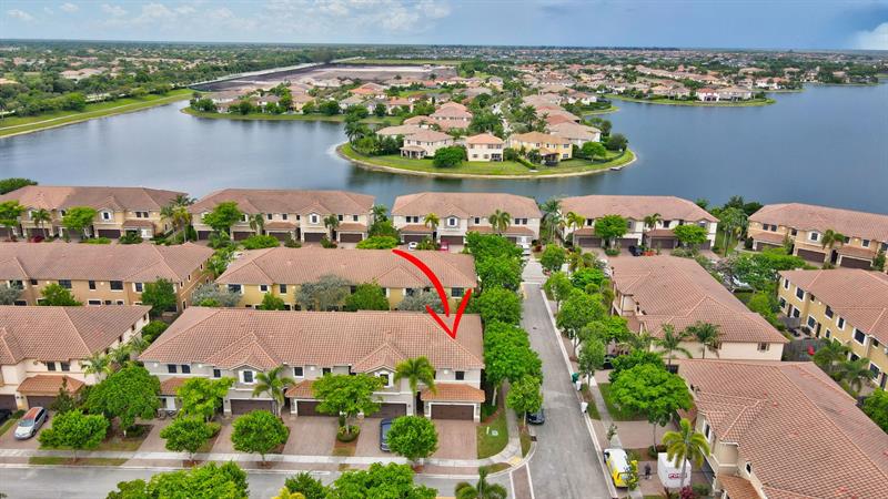 Image 28 of 70 For 8451 Blue Cove Way