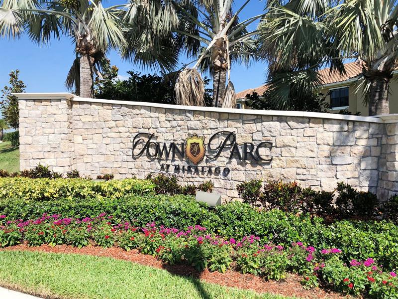 Image 31 of 70 For 8451 Blue Cove Way