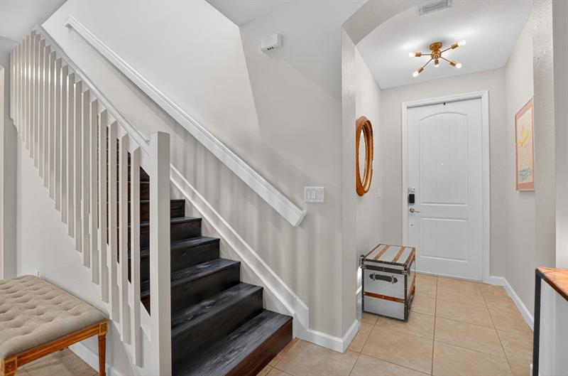 Image 5 of 70 For 8451 Blue Cove Way