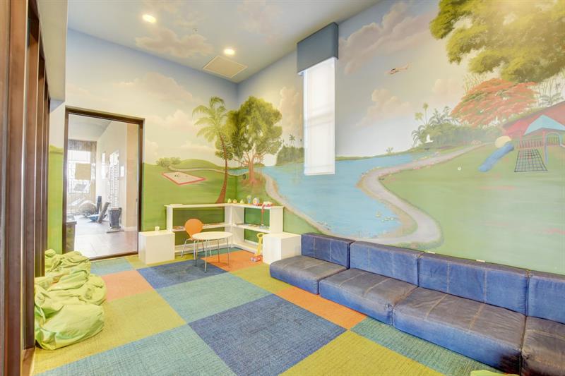 Image 52 of 70 For 8451 Blue Cove Way
