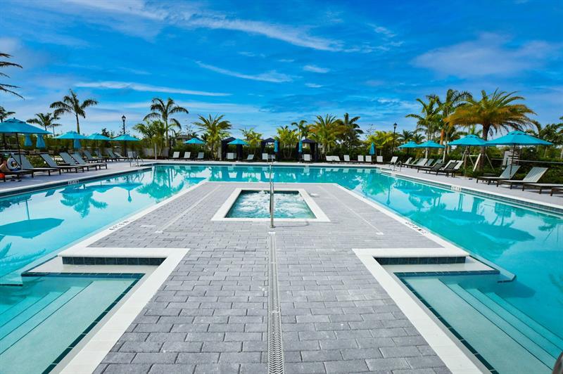 Image 58 of 70 For 8451 Blue Cove Way