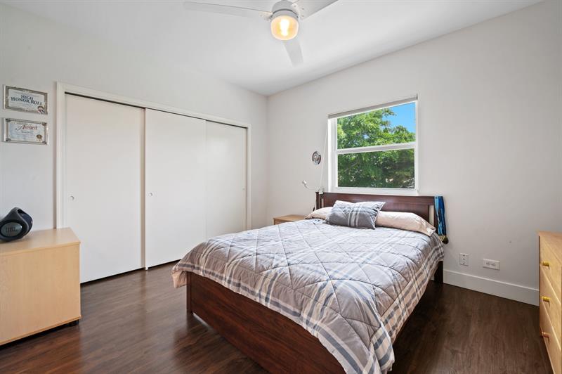 Image 26 of 56 For 2683 Meadowood Ct